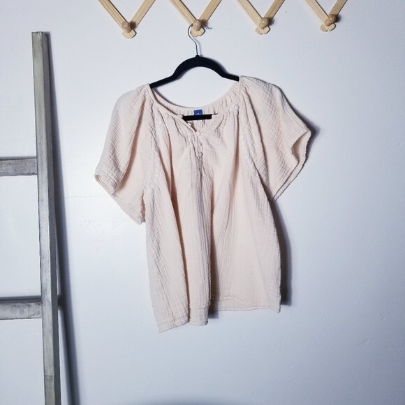 OLD NAVY LIGHT CREAMY TAN BLOUSE SIZE XL PETITE - Picture 1 of 12